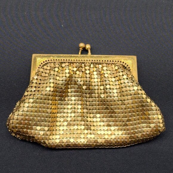 Vtg Whiting & Davis Gold Mesh Metal Change Key Purse Set Signed Made in USA NOTE - Picture 2 of 12